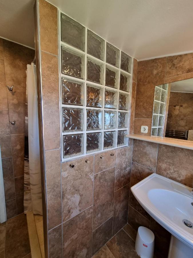 סופטאר Apartments Serenity מראה חיצוני תמונה