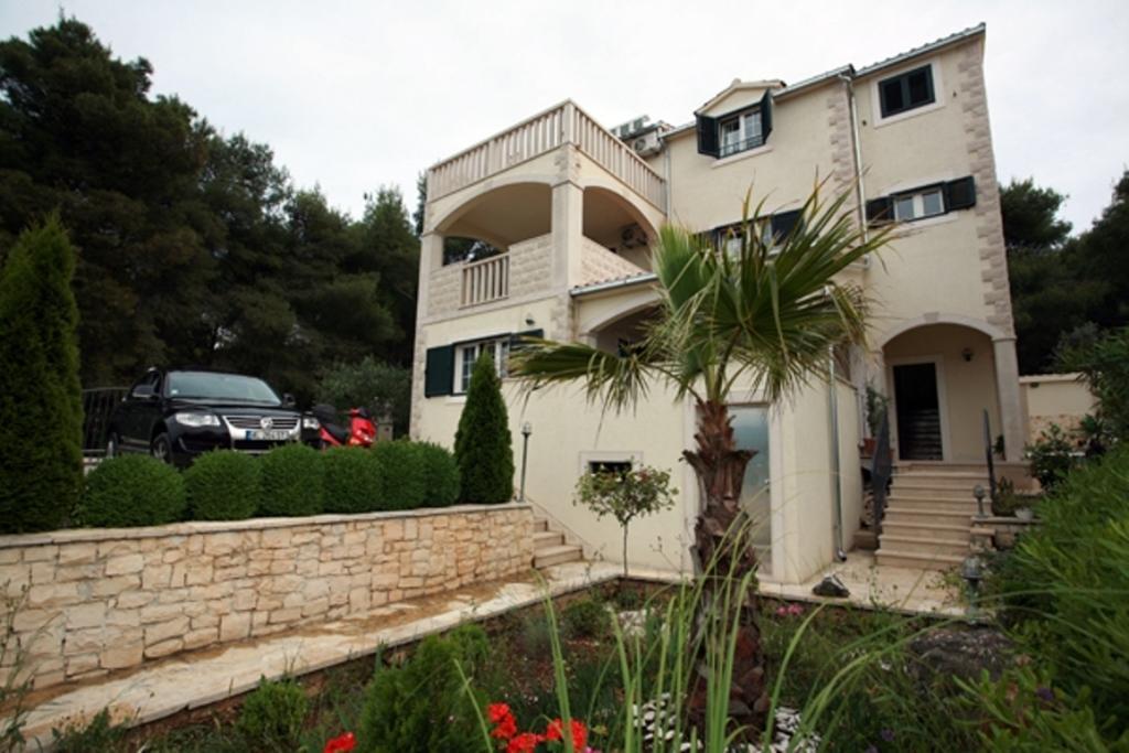 סופטאר Apartments Serenity מראה חיצוני תמונה